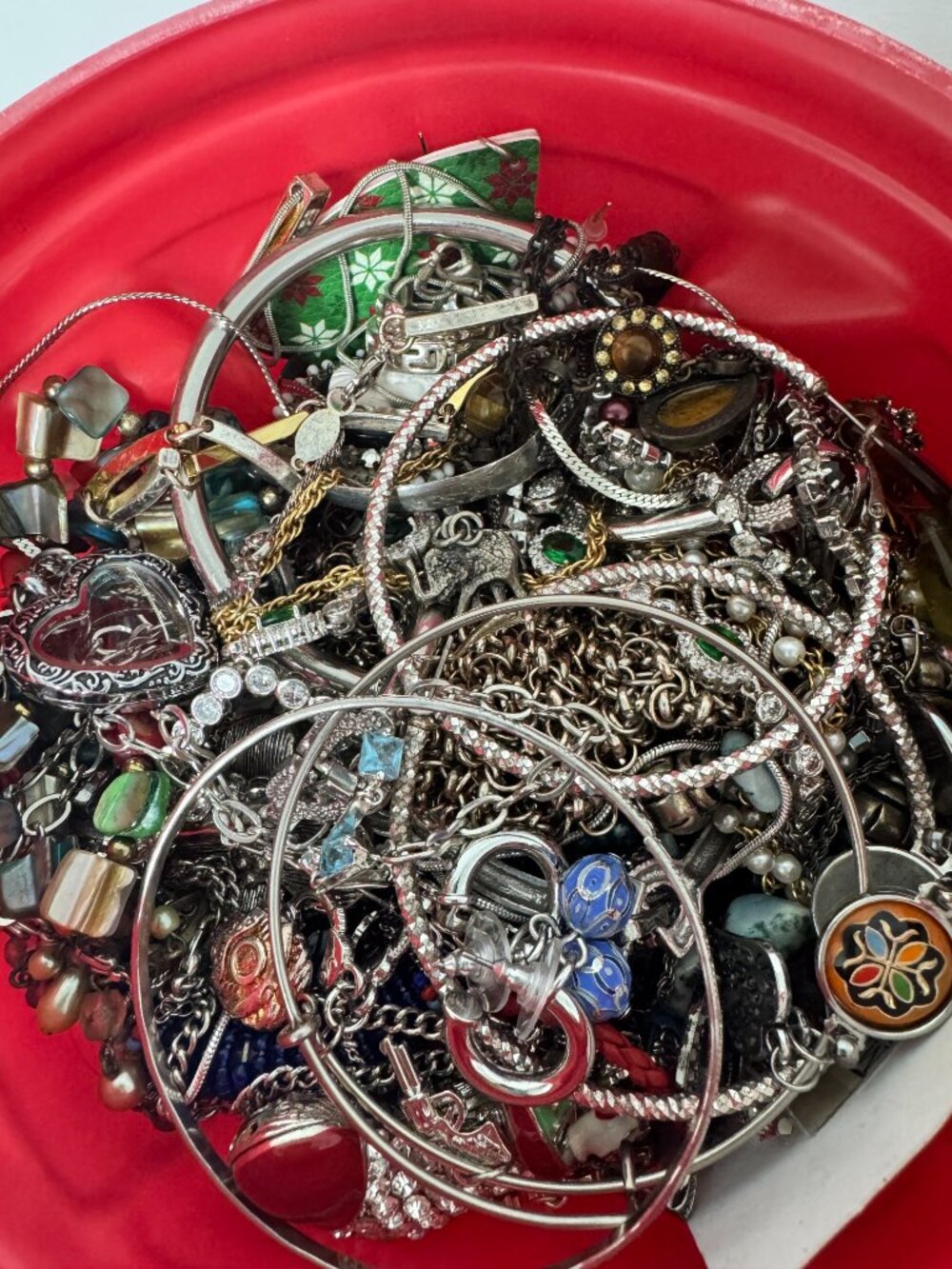 Over 4 lbs Mystery Jewelry Lot - Picture 4 of 8